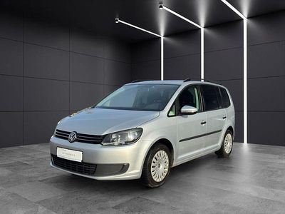 Gebraucht VW Touran Trendline 105 PS (77 kW) 2013 Silber Van / Kleinbus