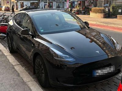 Second-hand Tesla Model Y RWD 219 kW (299 CP) 2023 SUV