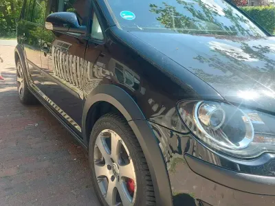 Gebraucht VW Touran 140 PS (102 kW) 2007 Schwarz Van / Kleinbus
