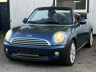 Usata Mini Cooper Cabriolet 120 CV (88 kW) 2009 Blu Cabrio