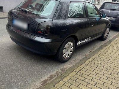 Gebraucht Audi A3 101 PS (74 kW) 1997 Schwarz Kleinwagen