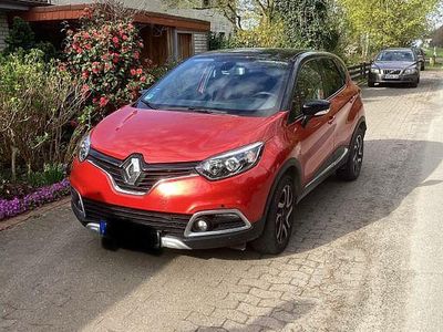 Second-hand Renault Captur XMOD 118 CP (86 kW) 2016 Roșu SUV