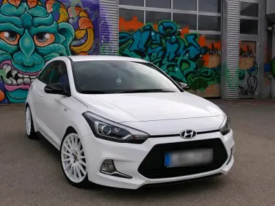 Gebraucht Hyundai i20 Style 120 PS (88 kW) 2017 Weiß Coupé