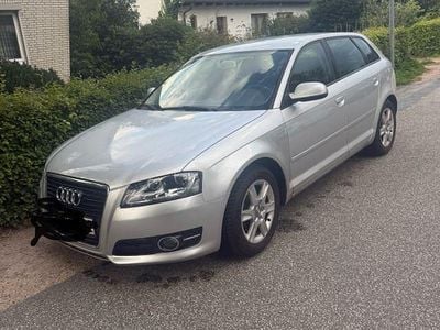 Gebraucht Audi A3 Attraction 125 PS (91 kW) 2011 Grau Kleinwagen