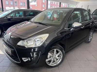 Gebraucht Citroën C3 SELECTION 95 PS (69 kW) 2012 Schwarz Limousine
