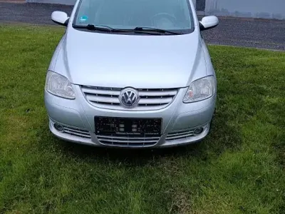 Używany VW Fox Style 75 KM (55 kW) 2010 Srebrny Hatchback