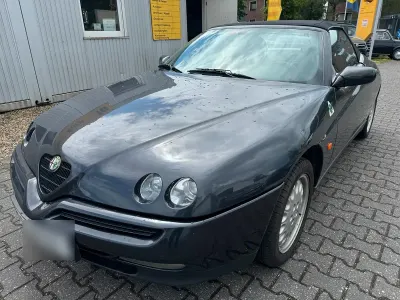 Gebraucht Alfa Romeo Spider 150 PS (110 kW) 1996 Schwarz Cabrio
