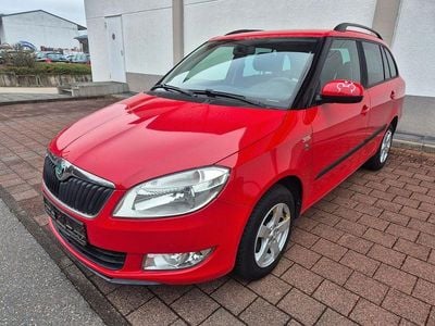 Gebraucht Skoda Fabia Family 86 PS (63 kW) 2012 Rot Kombi