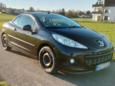 Gebraucht Peugeot 207 CC Platinum 156 PS (114 kW) 2011 Schwarz Cabrio