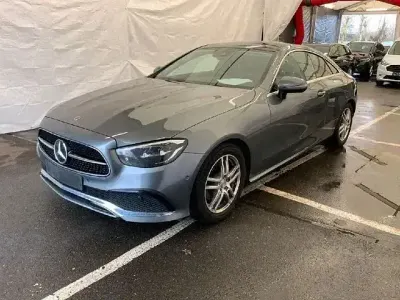 Gebraucht Mercedes E220 194 PS (142 kW) 2021 Grau Coupé
