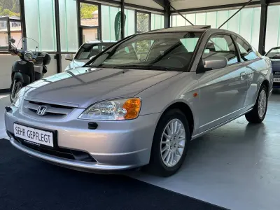 Gebraucht Honda Civic ES 125 PS (91 kW) 2002 Silber Coupé