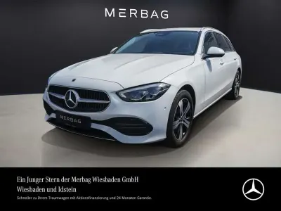 Gebraucht Mercedes C300e Avantgarde 313 PS (230 kW) 2023 Polarweiß Kombi