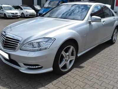 Używany Mercedes S500 AMG 435 KM (319 kW) 2011 Srebrny Sedan/Limuzyna