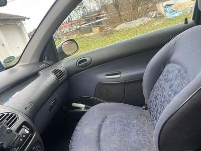 Gebraucht Peugeot 206 Filou 60 PS (44 kW) 2000 Schwarz Limousine