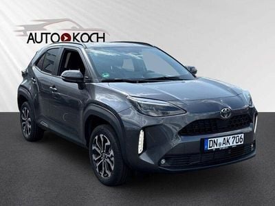 Gebraucht Toyota Yaris Hybrid Plus 131 PS (96 kW) 2025 Marlin grau metallic SUV