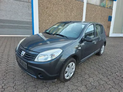 Gebraucht Dacia Sandero 75 PS (55 kW) 2009 Limousine
