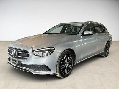 Gebraucht Mercedes E220 Avantgarde 194 PS (142 kW) 2022 Silber Limousine