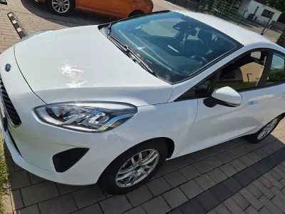 Gebraucht Ford Fiesta Cool & Connect 95 PS (69 kW) 2020 Weiß Kleinwagen