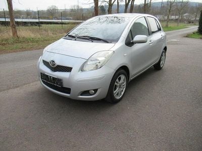 Gebraucht Daihatsu Charade 99 PS (72 kW) 2011 Silber Kleinwagen