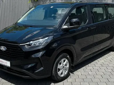Gebraucht Ford Tourneo Custom Trend 136 PS (100 kW) 2025 Schwarz Van