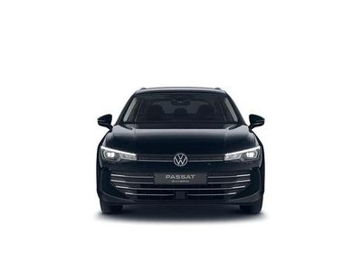 Grenadillschwarz metallic Gebraucht 2025 VW Passat Business Kombi | 33.880 € (Guter Preis)