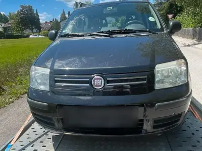 Gebraucht Fiat Panda 60 PS (44 kW) 2010 Schwarz Kleinwagen