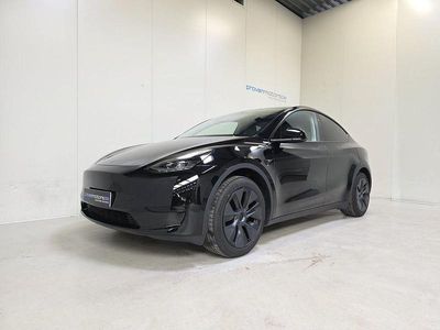 Gebraucht Tesla Model Y Standard Range 235 kW (320 PS) 2024 Schwarz SUV