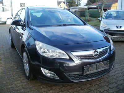 gebraucht Opel Astra 1.4 ecoFLEX Design Edition