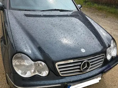 Gebraucht Mercedes C320 218 PS (160 kW) 2000 Limousine