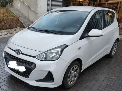 Usata Hyundai i10 Style 87 CV (63 kW) 2017 Bianco Utilitaria