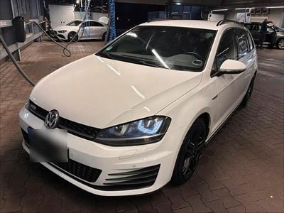 Weiß Gebraucht 2015 VW Golf VII GTD Kombi | 8.900 € (Guter Preis)
