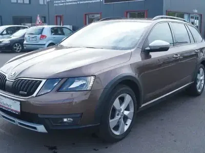 Brugt Skoda Octavia Scout 4x4 184 HK (135 kW) 2019 Brun Stationcar