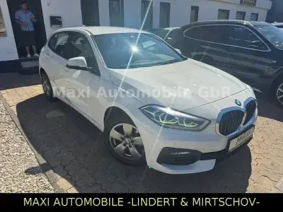 Gebraucht BMW 118 Comfort Edition 150 PS (110 kW) 2020 Alpinweiss iii Limousine