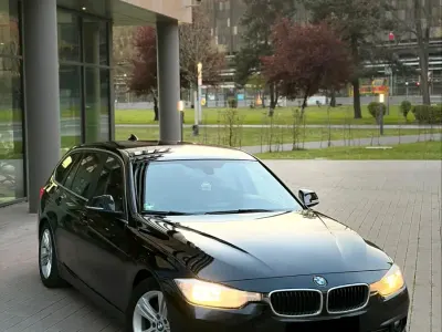 Second-hand BMW 320 Comfort Edition 190 CP (139 kW) 2017 Negru Break