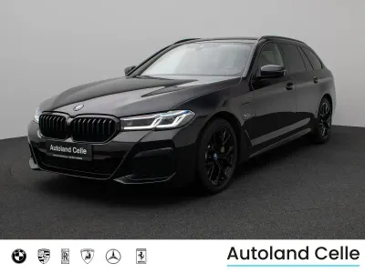 Gebraucht BMW 530e M Sport 292 PS (214 kW) 2022 Schwarz Kombi
