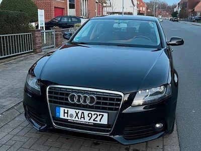 Gebraucht Audi A4 Ambiente 120 PS (88 kW) 2011 Schwarz Limousine