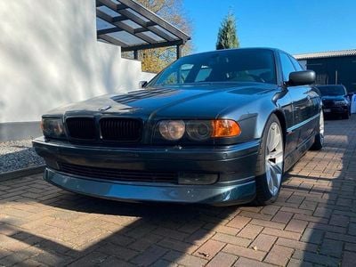BMW 740