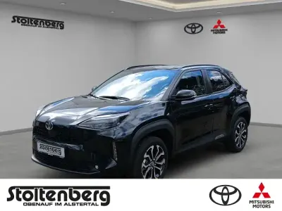 Neu Toyota Yaris Hybrid 131 PS (96 kW) 2025 Black mica / ink (schwarz) Kleinwagen