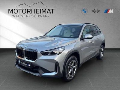 Neu BMW X1 Sport Line 163 PS (119 kW) 2025 Grau SUV