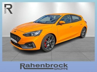 Begagnad Ford Focus Performance Edition 280 HK (205 kW) 2022 Orange Sedan