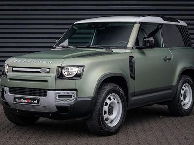 Gebraucht Land Rover Defender 200 PS (147 kW) 2021 Grün SUV