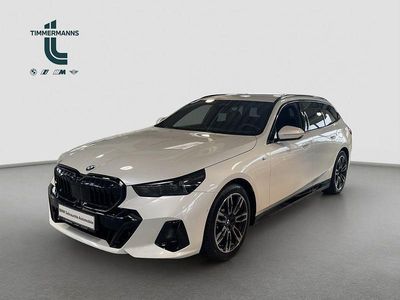 Gebraucht BMW 520 M Sport 197 PS (144 kW) 2025 Weiß Kombi