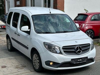 Mercedes Citan 111