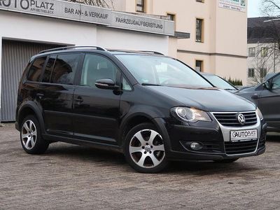 Schwarz Gebraucht 2009 VW Touran Cross Van / Kleinbus | 5.950 € (Fairer Preis)