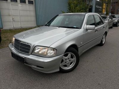 Mercedes C180
