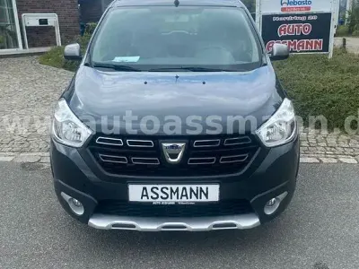 Używany Dacia Lodgy Stepway 102 KM (75 kW) 2019 Minivan