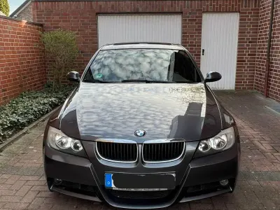 Gebraucht BMW 320 M Sport 163 PS (119 kW) 2006 Grau Limousine