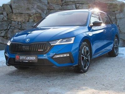 Blau Gebraucht 2024 Skoda Octavia RS Kombi | 33.990 € (Fairer Preis)