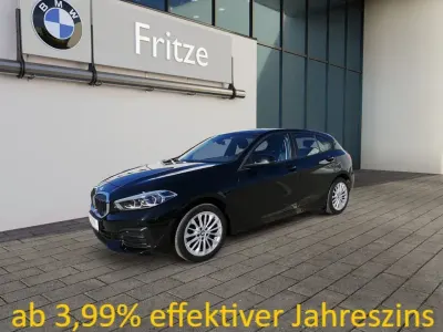 Gebraucht BMW 120 Advantage 190 PS (139 kW) 2022 Schwarz Kleinwagen