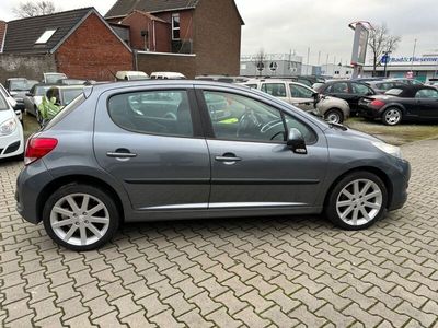 Gebraucht Peugeot 207 Style 95 PS (69 kW) 2010 Grau Limousine